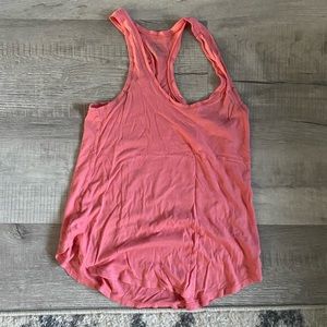 loose fit tank top!